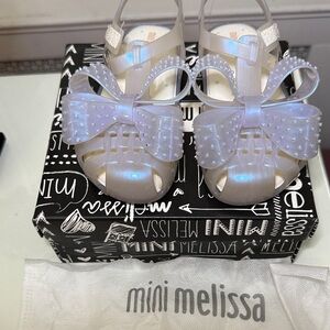 Mini Melissa Girls' Pearl White Jelly Bow Sandals